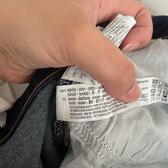 Zara Jeans Cropped Boot Cut Jean in Blue Size 6 Raw Hem Denim - Picture 4 of 4